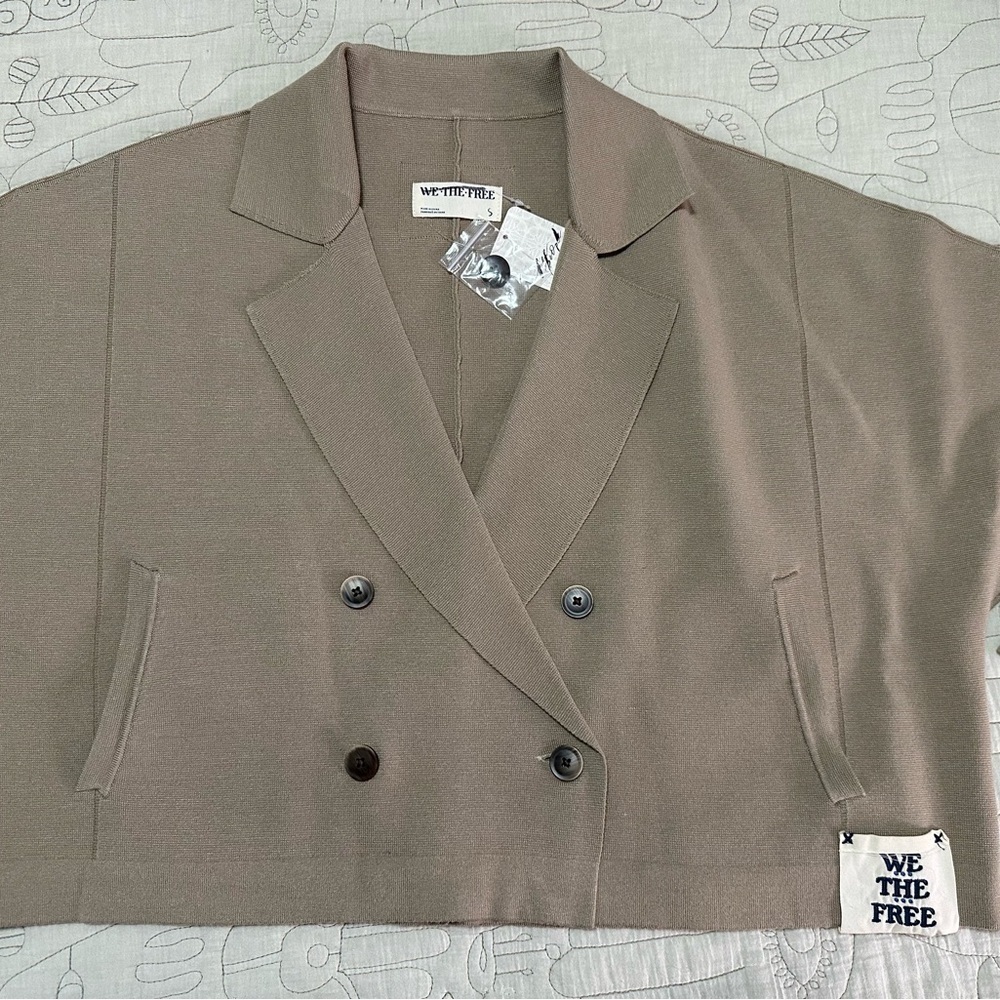 NWT We The Free Sadie Crop Sweater Knit Blazer S Taupe Brown Treehouse - Picture 7 of 12